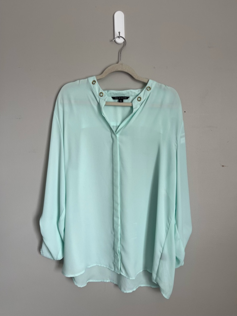 ZAC & RACHEL | Seafoam Green Button Down Blouse Sz XL - Picture 2 of 9